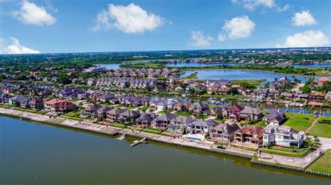 League City, TX, Self.